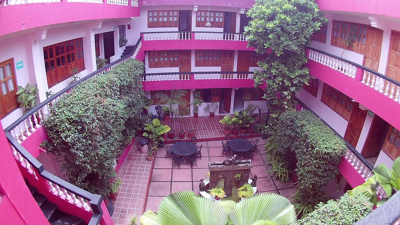 Hotel Michelle San Andrés Tuxtla エクステリア 写真